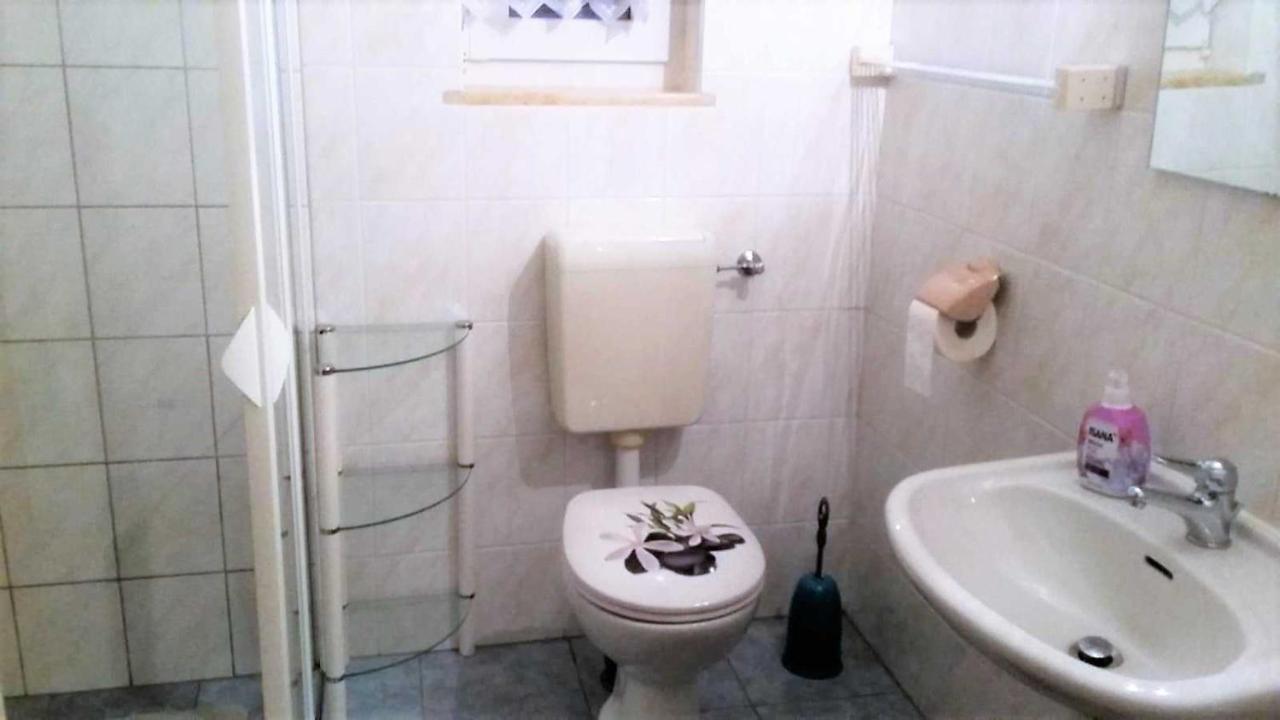Ruegen_Fewo 24 Thesenvitz Cameră foto